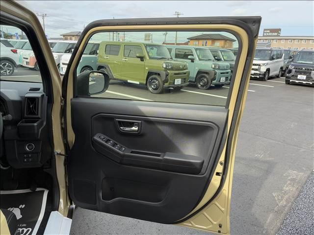 タフト Ｇ　クロムベンチャー　届出済未使用車（11枚目）