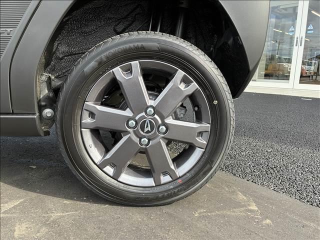 タフト Ｇ　ダーククロムベンチャー　届出済未使用車（28枚目）