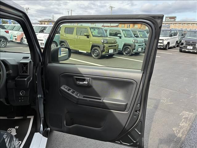 タフト Ｇ　ダーククロムベンチャー　届出済未使用車（7枚目）