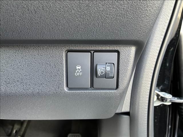 N-BOXカスタム ベースグレード 届出済未使用車(26枚目)