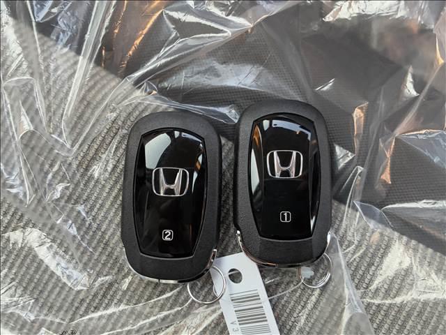 Ｎ－ＢＯＸ ベースグレード　届出済未使用車（32枚目）