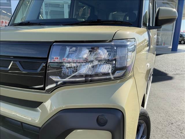 タント ファンクロス 届出済未使用車(5枚目)