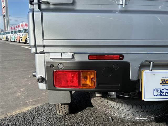 ハイゼットトラック ジャンボ　スタンダード　ＣＶＴ　４ＷＤ　届出済未使用車（12枚目）