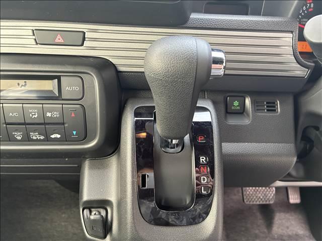 Ｎ－ＶＡＮ ファン　届出済未使用車（14枚目）