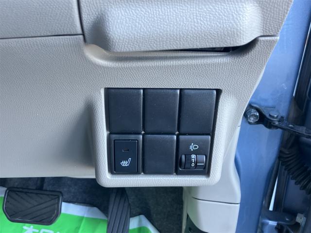 パレット Gリミテッド 4WD ワンオーナー 禁煙車 両側スライドドア スマートキー 電動格納ミラー シートヒーター ベンチシート AT 盗難防止システム ABS CD アルミホイール 衝突安全ボディ エアコン(5枚目)