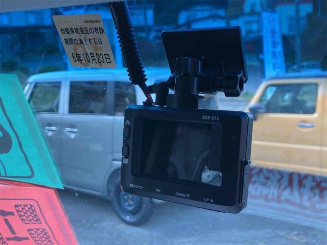 N-BOXカスタム G・Lパッケージ 4WD ドライブレコーダー バックカメラ 両側電動スライドドア ナビ オートライト HID スマートキー アイドリングストップ 電動格納ミラー ベンチシート CVT 盗難防止システム ABS ESC(9枚目)