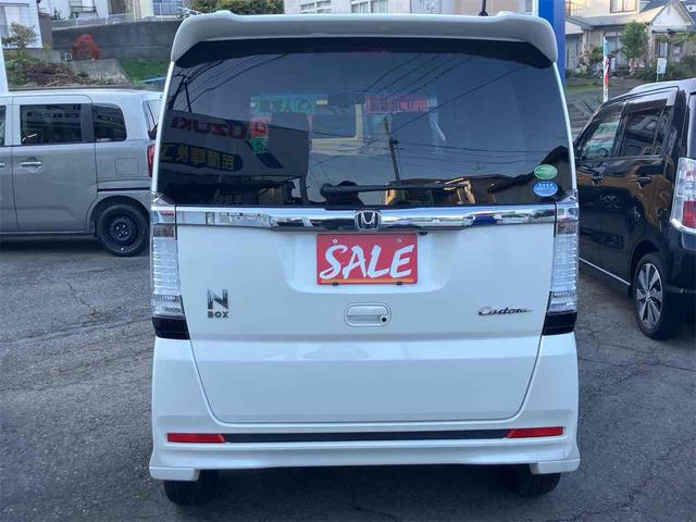 N-BOXカスタム G・Lパッケージ 4WD ドライブレコーダー バックカメラ 両側電動スライドドア ナビ オートライト HID スマートキー アイドリングストップ 電動格納ミラー ベンチシート CVT 盗難防止システム ABS ESC(14枚目)