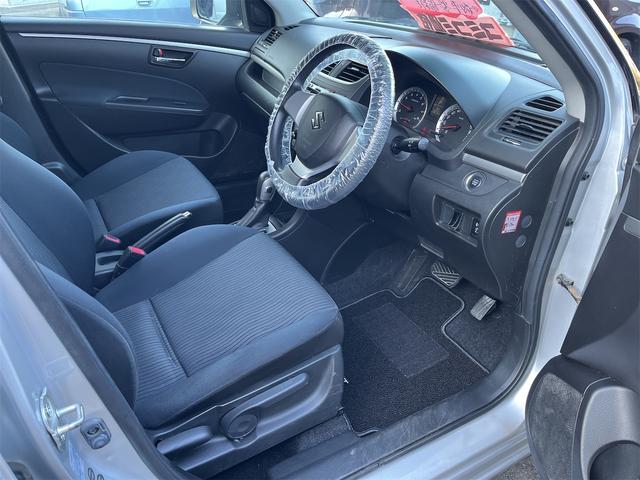 スイフト XG アルミホイール スマートキー 電動格納ミラー CVT 盗難防止システム 衝突安全ボディ ABS CD エアコン(9枚目)