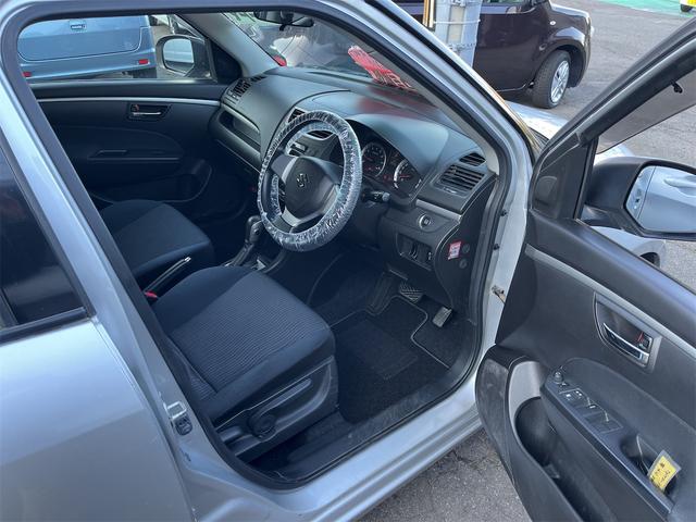 スイフト XG アルミホイール スマートキー 電動格納ミラー CVT 盗難防止システム 衝突安全ボディ ABS CD エアコン(10枚目)