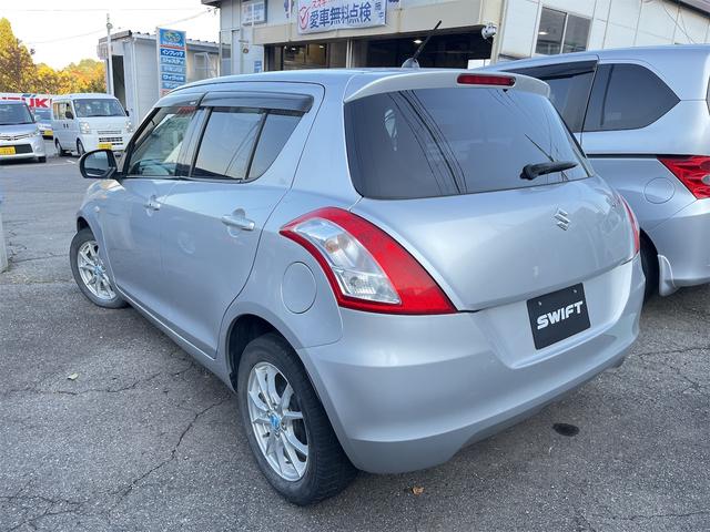 スイフト XG アルミホイール スマートキー 電動格納ミラー CVT 盗難防止システム 衝突安全ボディ ABS CD エアコン(19枚目)