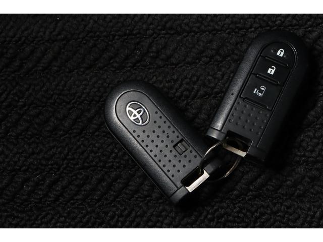 ルーミー Ｘ　走行距離無制限１年保証　車検整備付き　ナビ　Ｂカメラ　ＡＷ　スマートキ―　Ｐスタート　ＥＴＣ　ＨＩＤ　フォグランプ　ウォークスルー（31枚目）