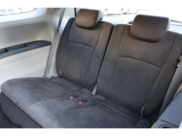 オデッセイ Ｍ　保証付　車検整備付　ナビ　Ｂカメラ　ＡＷ　キーレス　盗難防止システム　ＥＴＣ　ＨＩＤ　フォグランプ　３列シート（12枚目）