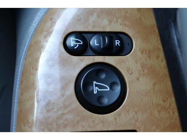 オデッセイ Ｍ　保証付　車検整備付　ナビ　Ｂカメラ　ＡＷ　キーレス　盗難防止システム　ＥＴＣ　ＨＩＤ　フォグランプ　３列シート（28枚目）