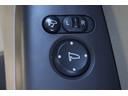 ≪電動格納ミラー≫狭い駐車場でもワンタッチ格納！