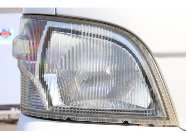 �w�b�h���C�g�Y��ł�