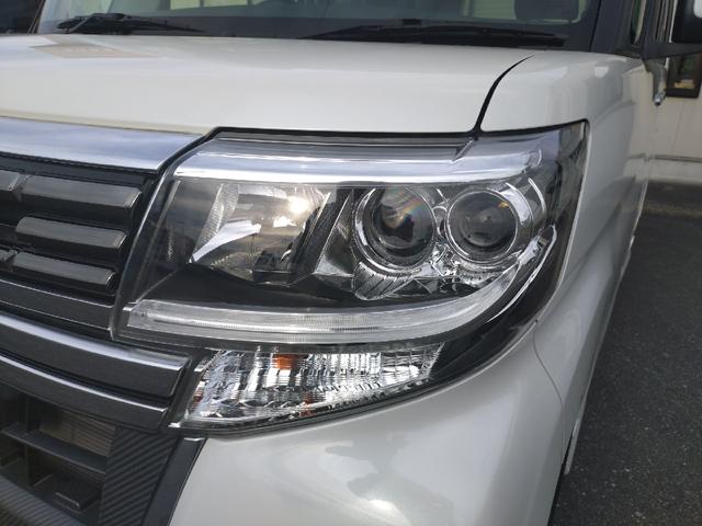 タント カスタムＲＳ　トップエディションＳＡＩＩ　４ＷＤ・ターボ・左右パワースライドドア・純正ナビ・ドライブレコーダー・衝突防止（スマートアシストＩＩ）・タイヤ４本新品交換・ステアリングスイッチ・ハーフレザーシート・１５インチアルミホイール（12枚目）