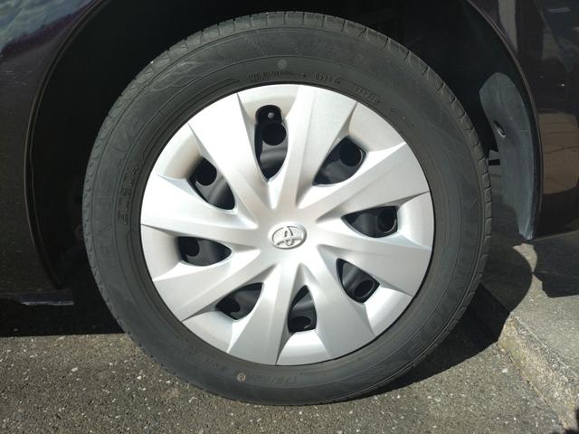 タイヤサイズは１７５／６５Ｒ１５です。