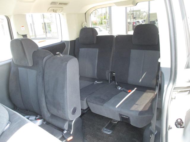 デリカＤ：５ Ｇ　ナビパッケージ　社外マッドフラップ・社外ヘッドライトプロテクター・社外ナビ・フルセグＴＶ・ＣＤ・ＤＶＤ再生・Ｂｌｕｅｔｏｏｔｈ接続・フロントカメラ・サイドカメラ・バックカメラ・スマートキー・左側パワースライドドア（10枚目）