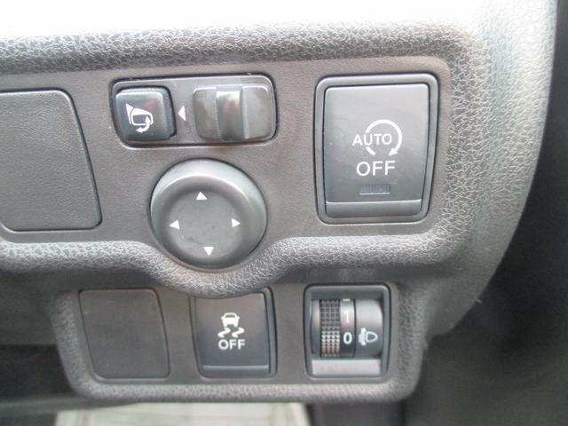 ノート メダリスト　アラウンドビューモニター・アイドリングストップ・純正ＳＤナビ・フルセグＴＶ・ＣＤ／ＤＶＤ再生・ＳＤ録音再生・Ｂｌｕｅｔｏｏｔｈ接続・コーナーセンサー・ドライブレコーダー・スマートキー・プッシュスタート（33枚目）