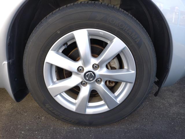 ノート メダリスト　アラウンドビューモニター・アイドリングストップ・純正ＳＤナビ・フルセグＴＶ・ＣＤ／ＤＶＤ再生・ＳＤ録音再生・Ｂｌｕｅｔｏｏｔｈ接続・コーナーセンサー・ドライブレコーダー・スマートキー・プッシュスタート（35枚目）