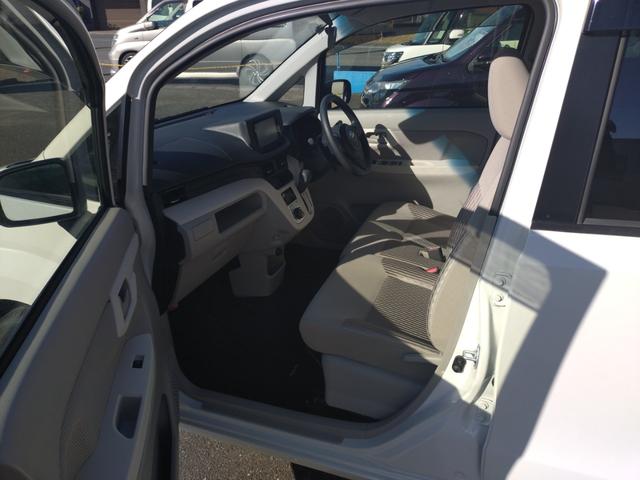 ステラ Ｇ　スマートアシスト　スマートアシスト・アイドリングストップ・純正ナビ・フルセグＴＶ・バックカメラ・ＤＶＤ再生・Ｂｌｕｅｔｏｏｔｈ・純正１４インチアルミホイール・スマートキー・プッシュスタート（12枚目）