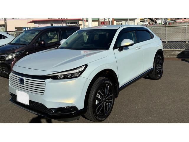 ヴェゼル ｅ：ＨＥＶ　Ｚ・ＰＬａＹパッケージ　ｅ：ＨＥＶ　Ｚ・ＰＬａＹパッケージ　ＡＴ　ＡＢＳ　エアコン　パワーステアリング　パワーウィンドウ　運転席エアバッグ（2枚目）