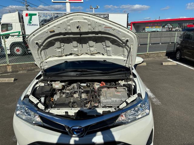 カローラフィールダー ハイブリッド　ＥＸ　ハイブリッド　ＥＸ　オートライト　衝突軽減　スマートキー＆プッシュスタート　コーナーセンサー　サイドエアバック　アイドリングストップ　オートエアコン　横滑り防止装置　キーレス　衝突安全ボディ　ＡＢＳ（15枚目）