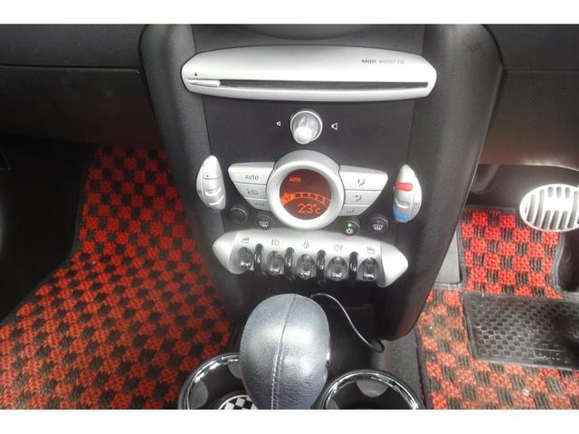 ＭＩＮＩ クーパー　クラブマン　ナビ　ディーラー車　右ハンドル　ＡＢＳ　エアバック　キーレス　フォグランプ　アルミホイール　リア観音開き（11枚目）