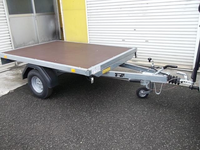 デリカＤ：５ ジャスパー　４ＷＤ　ナビ・テレビ　バックカメラ　ドライブレコーダー　スマートキー　右左パワ－スライドア　パワーシート　アイドリングストップ　１８インチアルミホイール　慣性ブレーキ付き軽トレーラー　ユーロ製（25枚目）