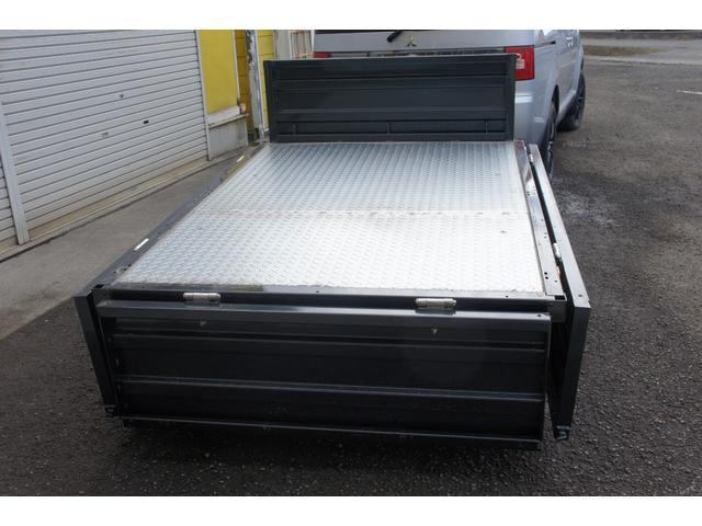 デリカＤ：５ ジャスパー　４ＷＤ　ナビ・テレビ　バックカメラ　ドライブレコーダー　スマートキー　右左パワ－スライドア　パワーシート　アイドリングストップ　１８インチアルミホイール　慣性ブレーキ付き軽トレーラー　ユーロ製（41枚目）