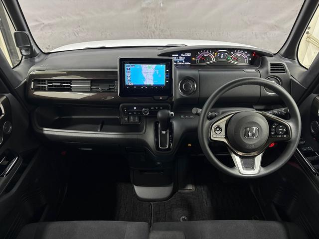 Ｎ－ＢＯＸカスタム Ｇ・Ｌホンダセンシング　純正インターナビ　フルセグ　ＣＤ　ＤＶＤ　Ｂｌｕｅｔｏｏｔｈ　バックカメラ　ホンダセンシング　両側電動スライドドア　ＥＴＣ　ＬＥＤヘットライト　ＶＳＡ（横滑り防止）（8枚目）