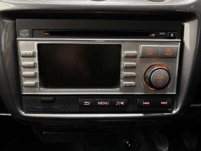 バモス G 4WD 純正アルミホール 5MT CD ラジオ(9枚目)