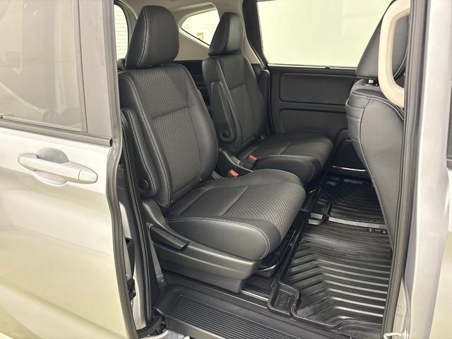 フリードハイブリッド ハイブリッド・Gホンダセンシング 両側電動スライドドア 純正メモリーインターナビ フルセグ シートヒーター 純正ドライブレコーダー前後セット ホンダセンシングクルーズコントロール ETC LEDヘットライト 純正アルミホイール(11枚目)