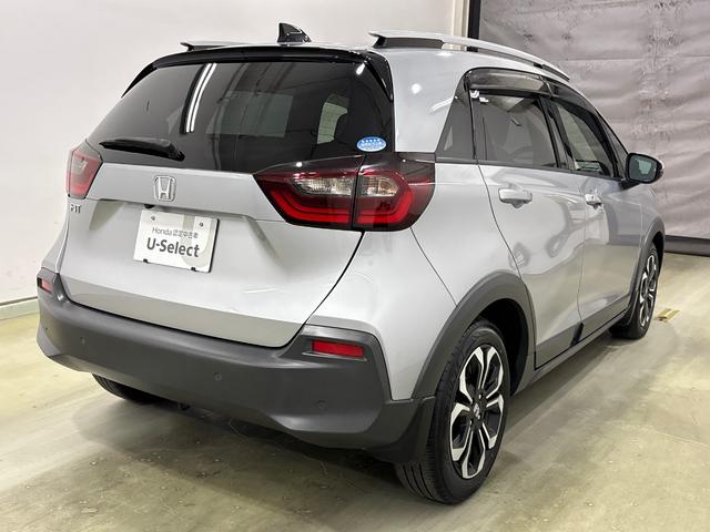 フィット クロスター　純正メモリーインターナビ　クルーズコントロール　ＥＴＣ　ホンダセンシング　純正ドライブレコーダー前後セット　ＬＥＤヘットライト　純正アルミホイール　４ＷＤ（5枚目）