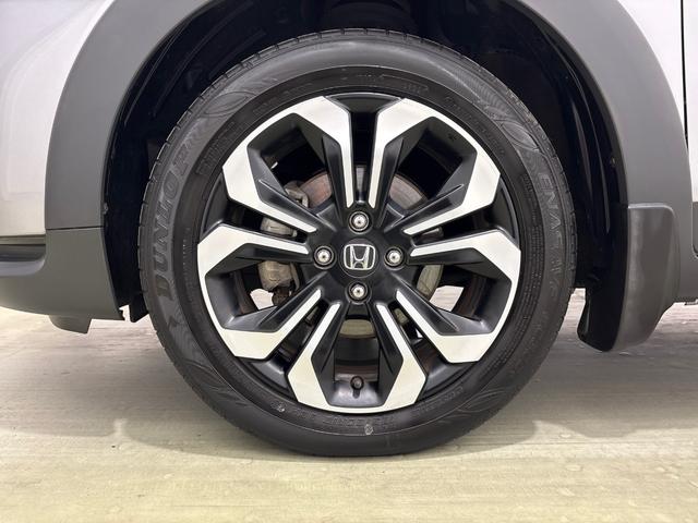 フィット クロスター　純正メモリーインターナビ　クルーズコントロール　ＥＴＣ　ホンダセンシング　純正ドライブレコーダー前後セット　ＬＥＤヘットライト　純正アルミホイール　４ＷＤ（13枚目）