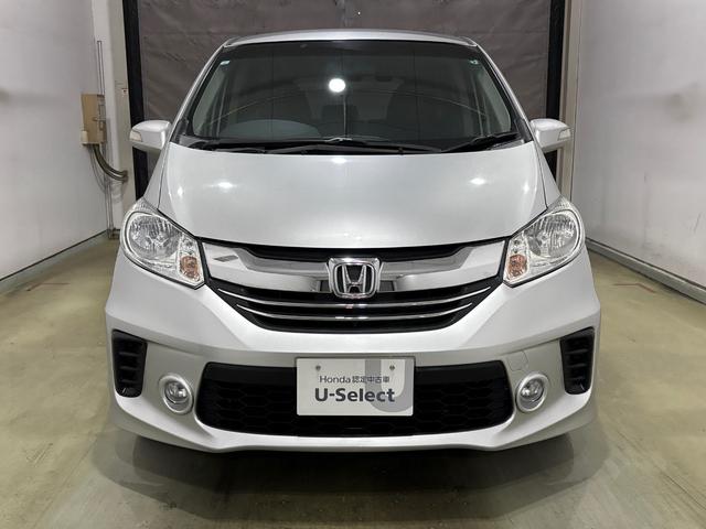 フリード Gジャストセレクション 4WD ETC 左側電動スライドドア VSA(横滑り防止) 純正メモリーインターナビ(3枚目)