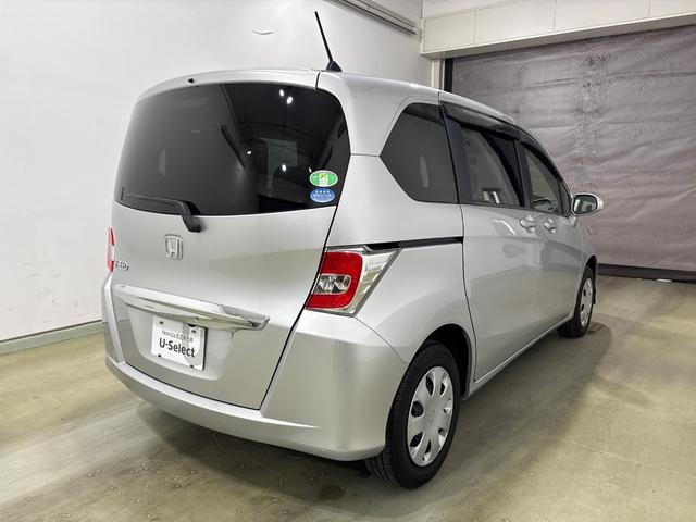 フリード Gジャストセレクション 4WD ETC 左側電動スライドドア VSA(横滑り防止) 純正メモリーインターナビ(5枚目)