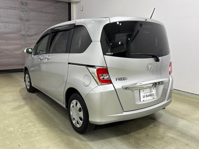 フリード Gジャストセレクション 4WD ETC 左側電動スライドドア VSA(横滑り防止) 純正メモリーインターナビ(6枚目)