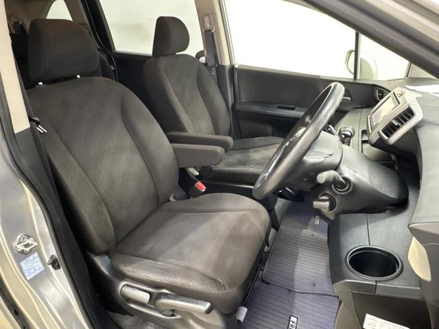 フリード Gジャストセレクション 4WD ETC 左側電動スライドドア VSA(横滑り防止) 純正メモリーインターナビ(10枚目)