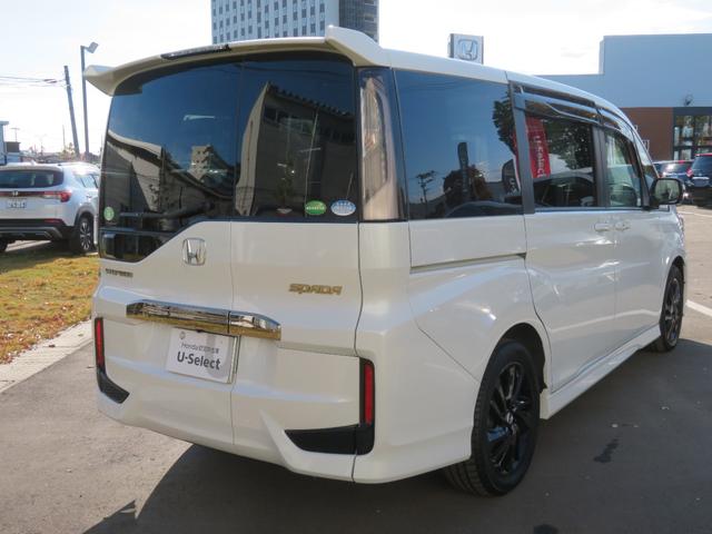 ステップワゴンスパーダ スパーダ・クールスピリットホンダセンシング　純正メモリーインターナビ　シートヒーター　両側電動スライドドア　ＥＴＣ　ホンダセンシング　クルーズコントロール　リヤ席フリップダウンモニター　ＬＥＤヘットライト　ＬＥＤフォグランプ　純正アルミホイール（4枚目）