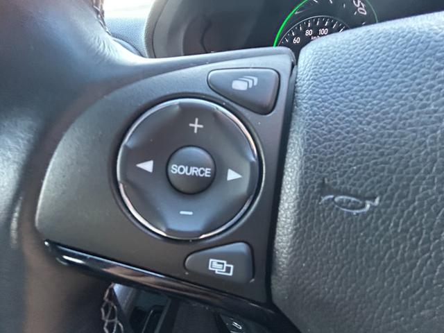 ヴェゼル ハイブリッドＺ・ホンダセンシング　ホンダセンシング　ＥＴＣ　クルーズコントロール　シートヒーター　純正メモリーインターナビ　フルセグ　社外ドライブレコーダー　ＬＥＤヘットライト　ＬＥＤフォグランプ（11枚目）