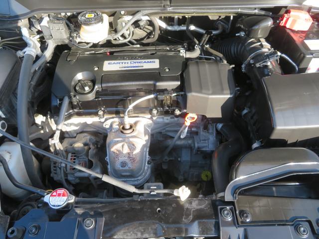 オデッセイ アブソルート　ＥＴＣ　クルーズコントロール　純正インターメモリーナビ　左側電動スライドドア　ＶＳＡ（横滑り防止）　ＣＴＢＡ（衝突軽減ブレーキ）　ＬＥＤヘットライト　フォグランプ　純正アルミホイール（5枚目）