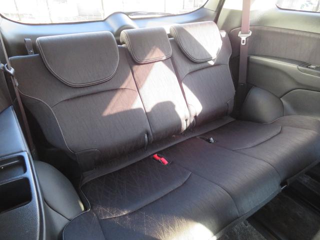 オデッセイ アブソルート　ＥＴＣ　クルーズコントロール　純正インターメモリーナビ　左側電動スライドドア　ＶＳＡ（横滑り防止）　ＣＴＢＡ（衝突軽減ブレーキ）　ＬＥＤヘットライト　フォグランプ　純正アルミホイール（15枚目）