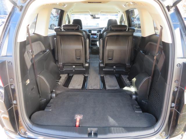 オデッセイ アブソルート　ＥＴＣ　クルーズコントロール　純正インターメモリーナビ　左側電動スライドドア　ＶＳＡ（横滑り防止）　ＣＴＢＡ（衝突軽減ブレーキ）　ＬＥＤヘットライト　フォグランプ　純正アルミホイール（17枚目）