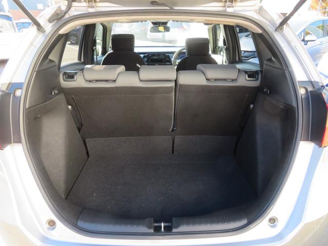 フィット ベーシック VSA(横滑り防止) クルーズコントロール(12枚目)