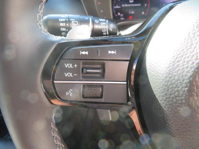 ＺＲ－Ｖ Ｚ　元社用車　パワーテールゲート　ＥＴＣ　ハンドルヒーター　シートヒーター　純正メモリーインターナビ　ホンダコネクト対応　ＬＥＤヘットライト　純正アルミホイール　パワーシート　純正ドライブレコーダー（12枚目）