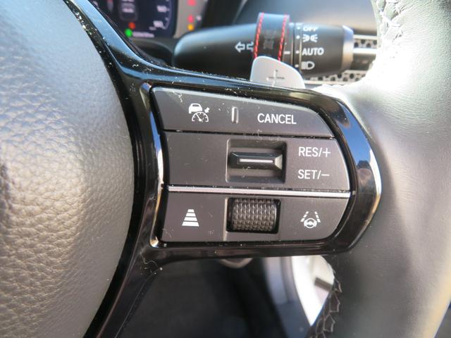 ＺＲ－Ｖ Ｚ　元社用車　パワーテールゲート　ＥＴＣ　ハンドルヒーター　シートヒーター　純正メモリーインターナビ　ホンダコネクト対応　ＬＥＤヘットライト　純正アルミホイール　パワーシート　純正ドライブレコーダー（13枚目）