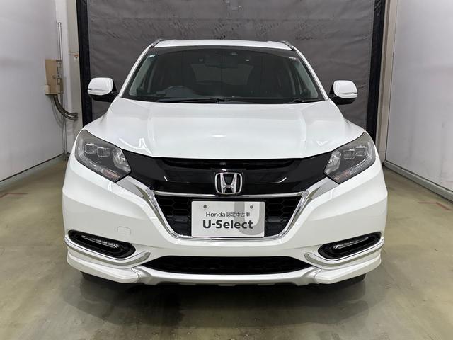 ヴェゼル ハイブリッドＺ・ホンダセンシング　純正リモコンエンジンスターター　ホンダセンシング　シートヒーター　ドライブレコーダー　パワーシート　ＬＥＤヘットライト　純正アルミホイール　フォグランプ（3枚目）