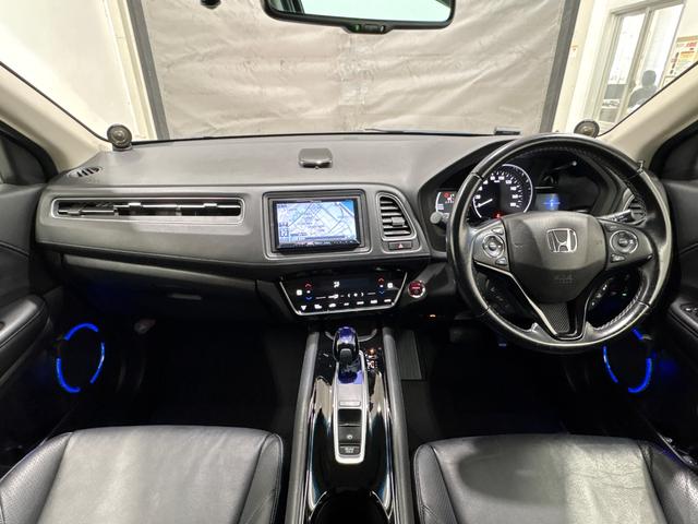 ヴェゼル ハイブリッドＺ・ホンダセンシング　純正リモコンエンジンスターター　ホンダセンシング　シートヒーター　ドライブレコーダー　パワーシート　ＬＥＤヘットライト　純正アルミホイール　フォグランプ（8枚目）