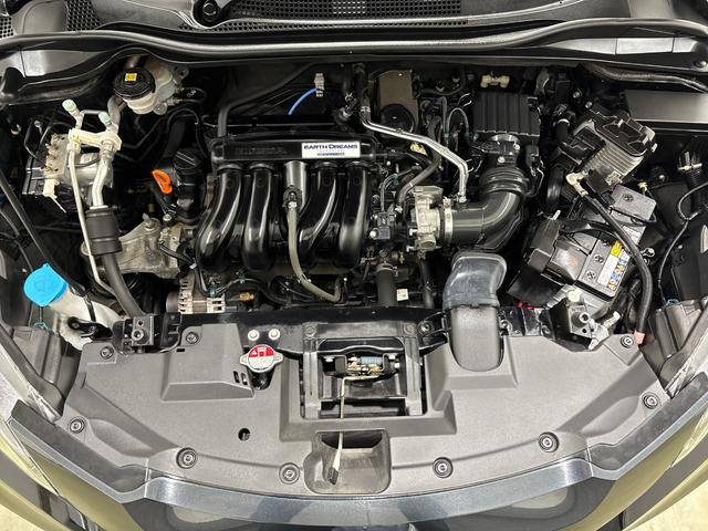 ヴェゼル Ｘ・ホンダセンシング　純正アルミホイール　ＥＴＣ　ホンダセンシング　純正メモリーインターナビ　フルセグ　ＬＥＤヘットライト　バックカメラ（7枚目）